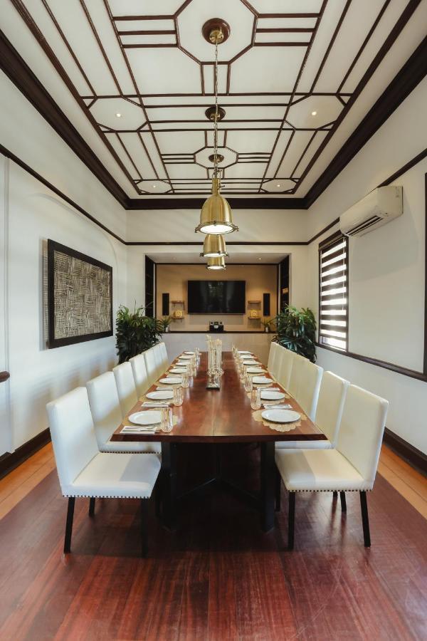 The Bourke Hotel Davao City Exteriör bild