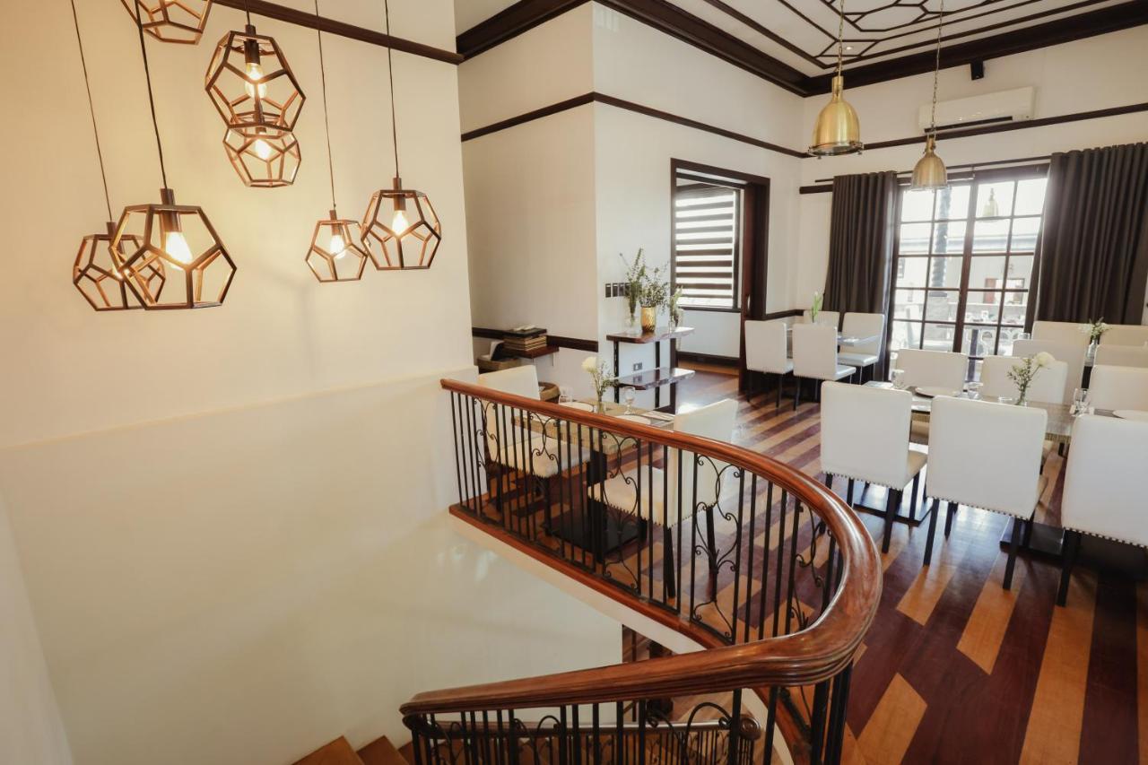 The Bourke Hotel Davao City Exteriör bild