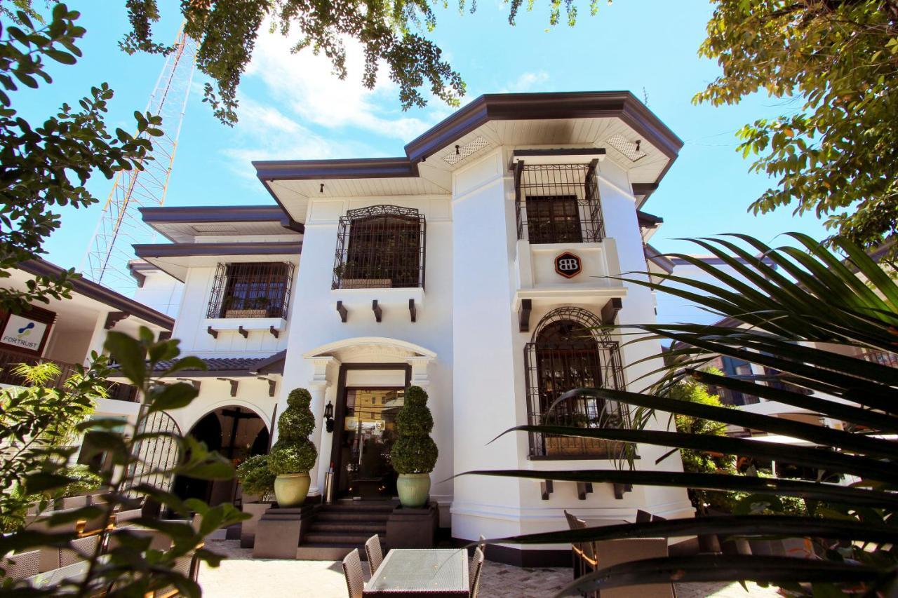 The Bourke Hotel Davao City Exteriör bild